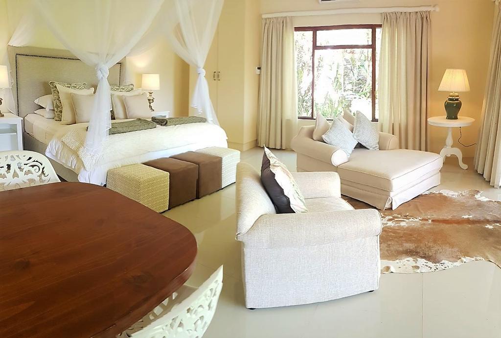 Umlambo River Lodge Kirkwood Exterior foto
